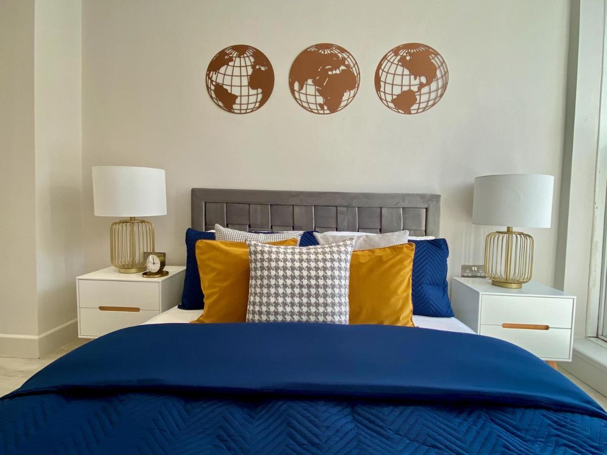 Perfect Location- 5 Minutes From Tower Bridge ! 8 Minutes Walk From Tube Appartamento *